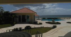 Lujosa Villa en Vista Catalina, frente al Mar.